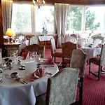 Logis Hôtel-restaurant Aux Trois Roses Hotel La Petite-Pierre