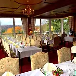 Szálloda Logis Hotel-restaurant Aux Trois Roses