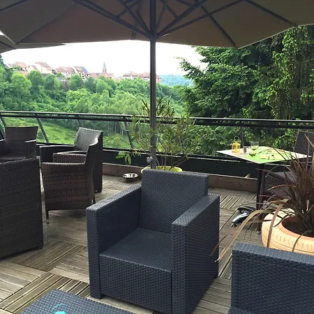 Ξενοδοχείο Logis Hotel-restaurant Aux Trois Roses