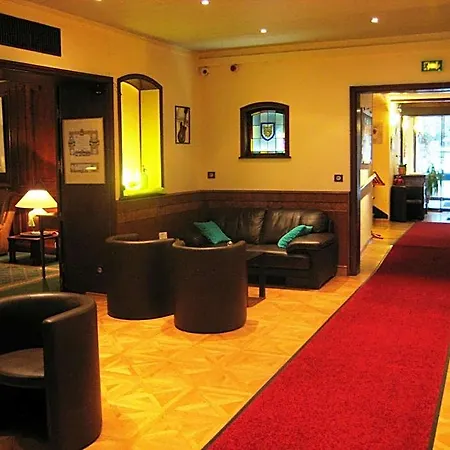 Logis Hotel-restaurant Aux Trois Roses