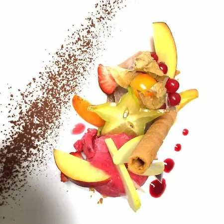 Logis Hotel-restaurant Aux Trois Roses Hotel