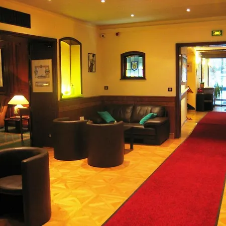 Ξενοδοχείο Logis Hotel-restaurant Aux Trois Roses La Petite-Pierre