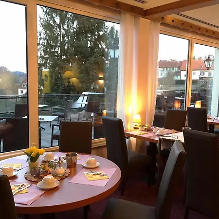 Restaurant Aux Trois Roses