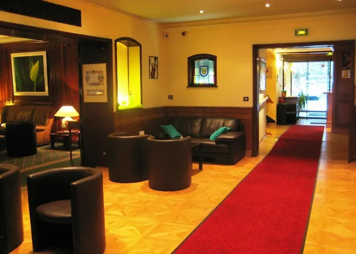 Hotel Logis Hotel-restaurant Aux Trois Roses La Petite-Pierre